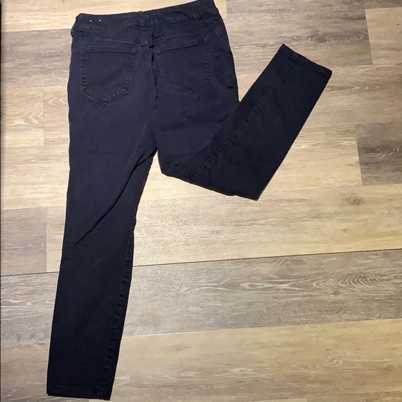 By platinum jegging by Chico’s - Picture 3 of 3